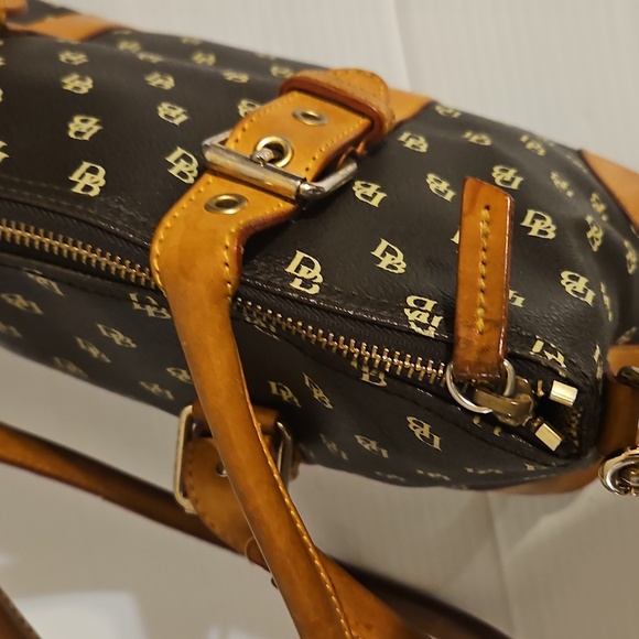 Vintage Dooney & Bourke Black Monogram Canvas Boston Bag - Picture 8 of 12